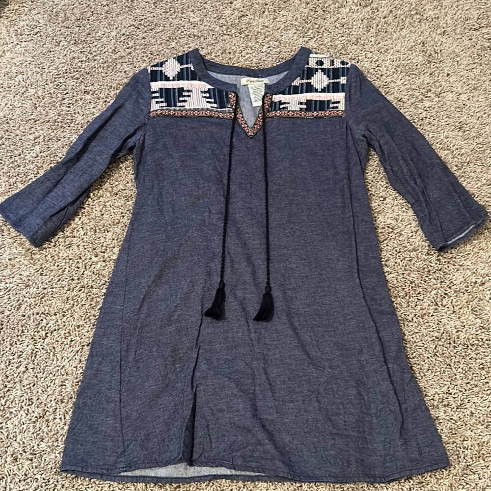 Woman’s flying tomato dress size Small